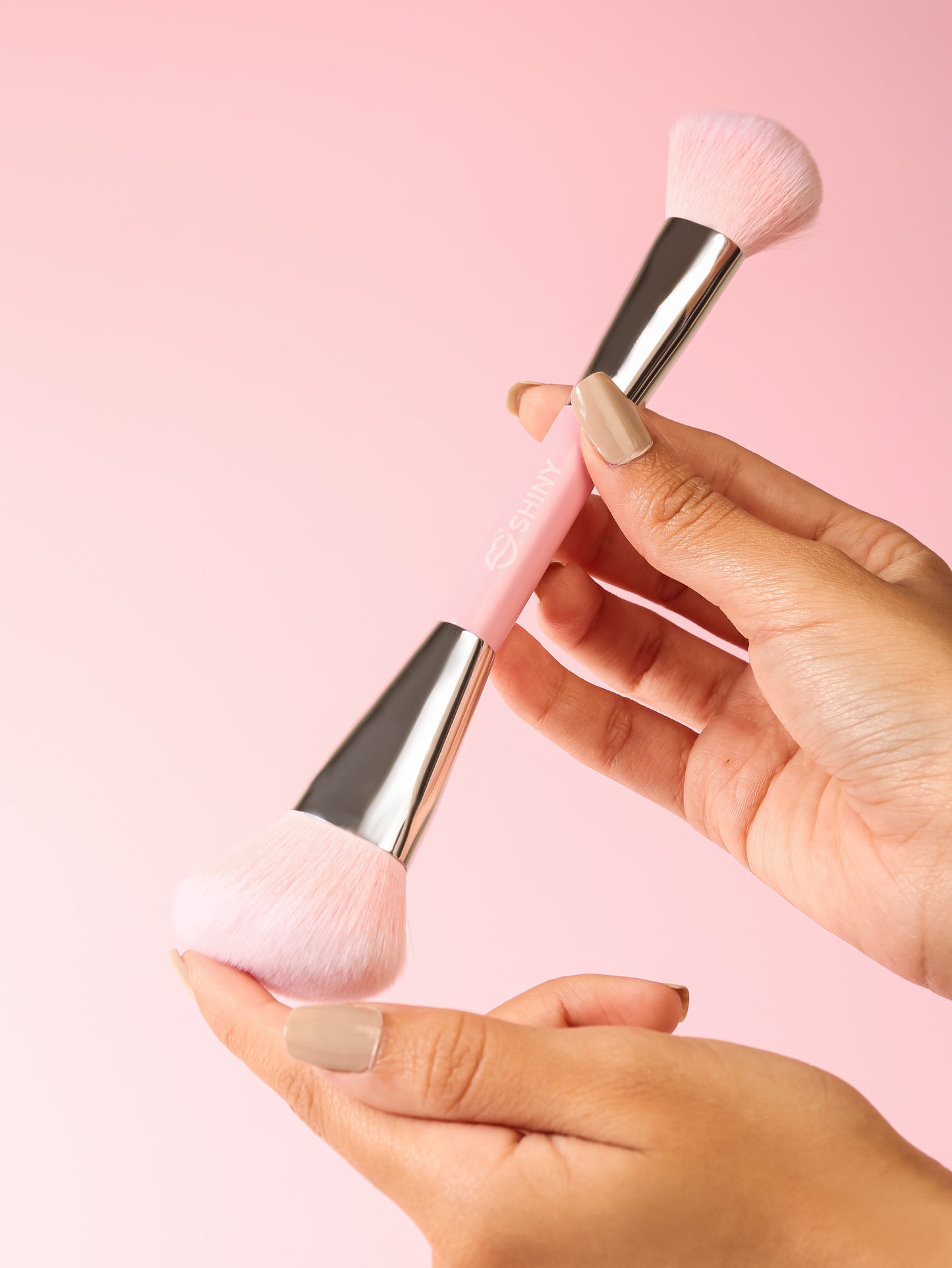 Shiny dual brush