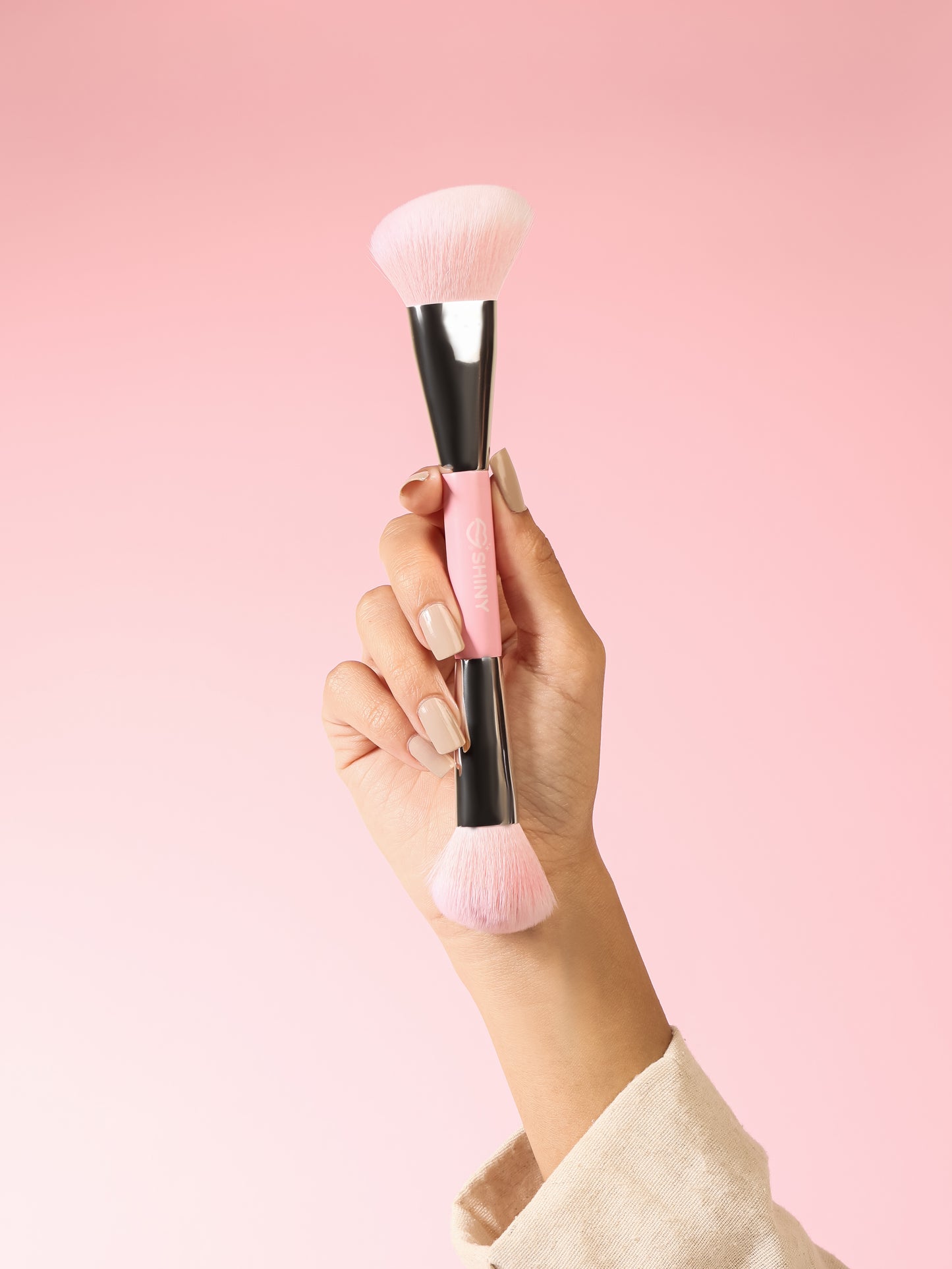 Shiny dual brush